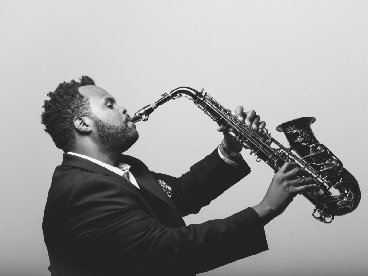 Swing Beat: (Re) Introducing BJ Simmons