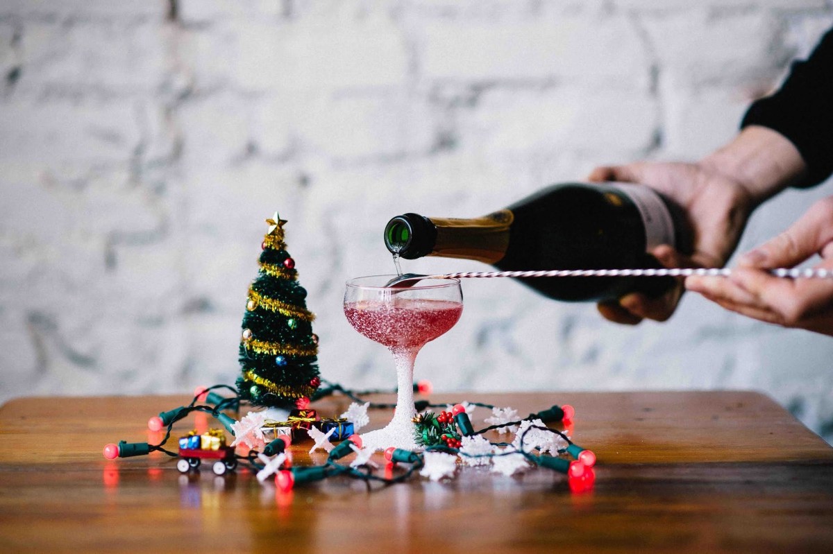 holiday pop-up bars