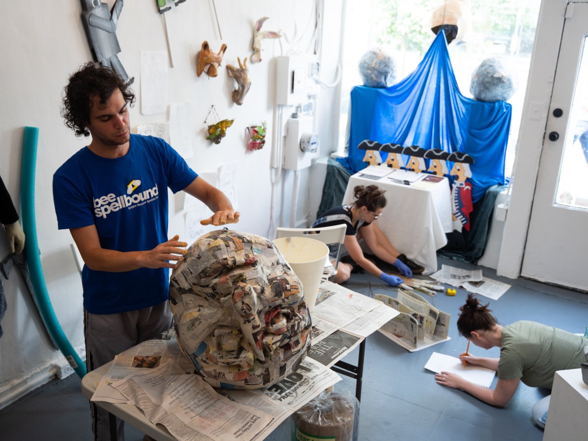 Puppets and Politics: Pointless Theatre Co. at Transformer Wonders if It’s Democracy’s Last Hurrah?